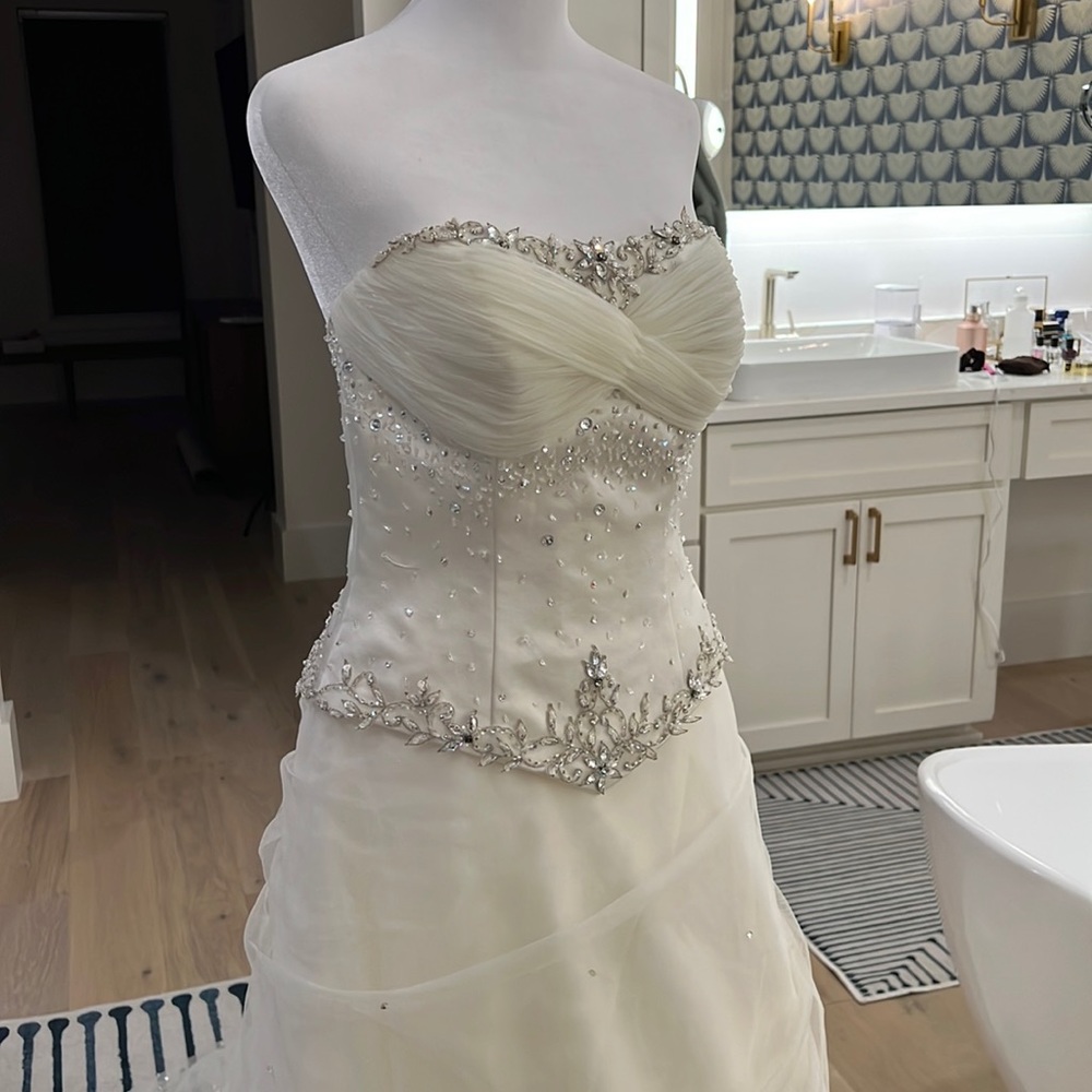 Wedding dress , Size 2